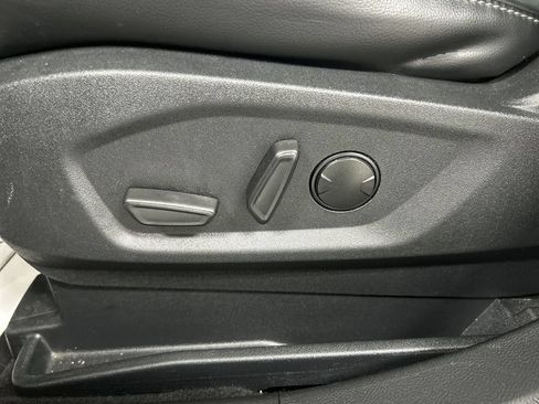Used 2024 Ford Edge SEL AWD/4WD image 10