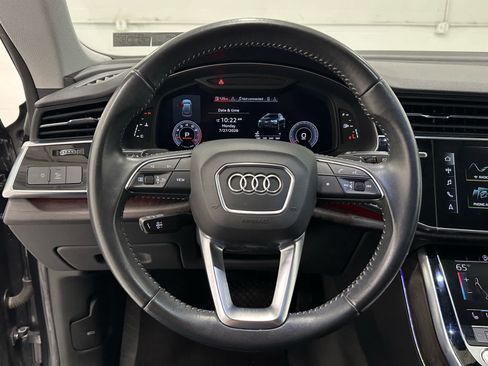 Used 2020 Audi Q8 Premium Plus w/ Premium Plus Package AWD/4WD image 24