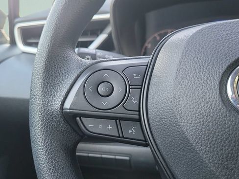 Used 2024 Toyota Corolla LE FWD image 19