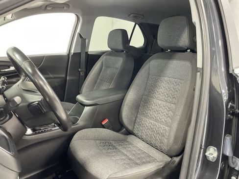 Used 2022 Chevrolet Equinox LT AWD/4WD image 11