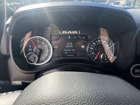 Used 2024 RAM 2500 Big Horn w/ Safety Group image 16