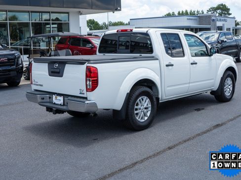 Used 2019 Nissan Frontier SV RWD image 3
