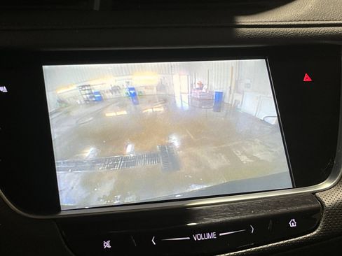 Used 2019 Cadillac XT5 Luxury w/ LPO, Radiant Package AWD/4WD image 25