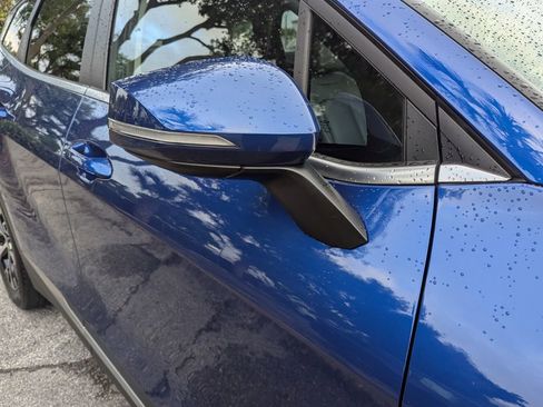 Used 2024 Kia Sportage EX image 10