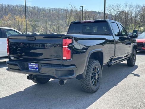 New 2026 Chevrolet Silverado 2500 High Country w/ High Country Premium Package AWD/4WD image 3