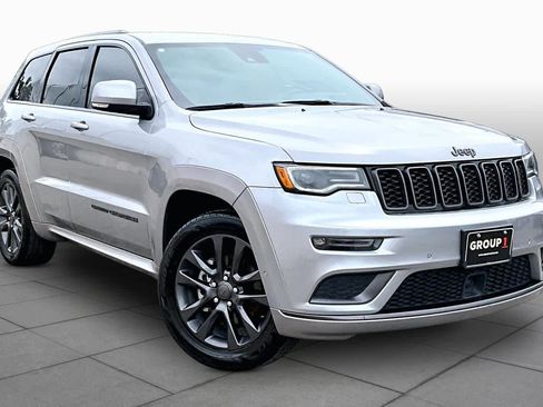 Used 2018 Jeep Grand Cherokee High Altitude RWD image 3
