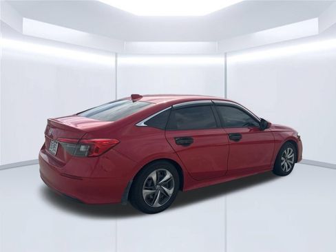 Used 2022 Honda Civic LX image 4