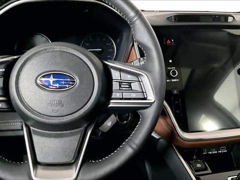 Used 2023 Subaru Outback Touring XT AWD/4WD image 25