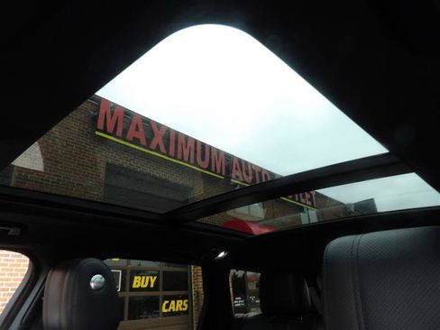 Used 2016 Land Rover Range Rover Sport HSE image 8