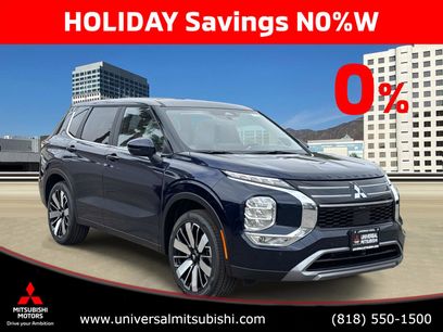New 2025 Mitsubishi Outlander SE