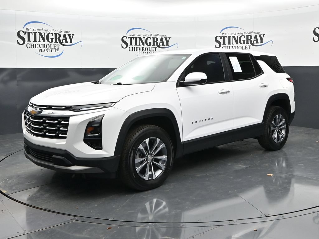Certified 2025 Chevrolet Equinox LT w/ Safety and Technology Package FWD image 3