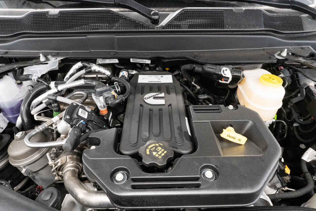 New 2027 RAM 3500 Big Horn AWD/4WD image 4