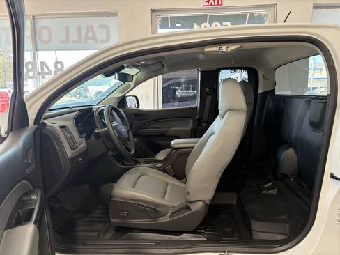 Used 2017 Chevrolet Colorado 2WD Extended Cab image 13