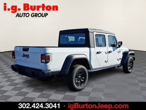 New 2026 Jeep Gladiator Sport image 4