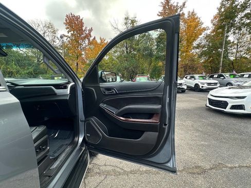 Used 2018 GMC Yukon SLT image 27