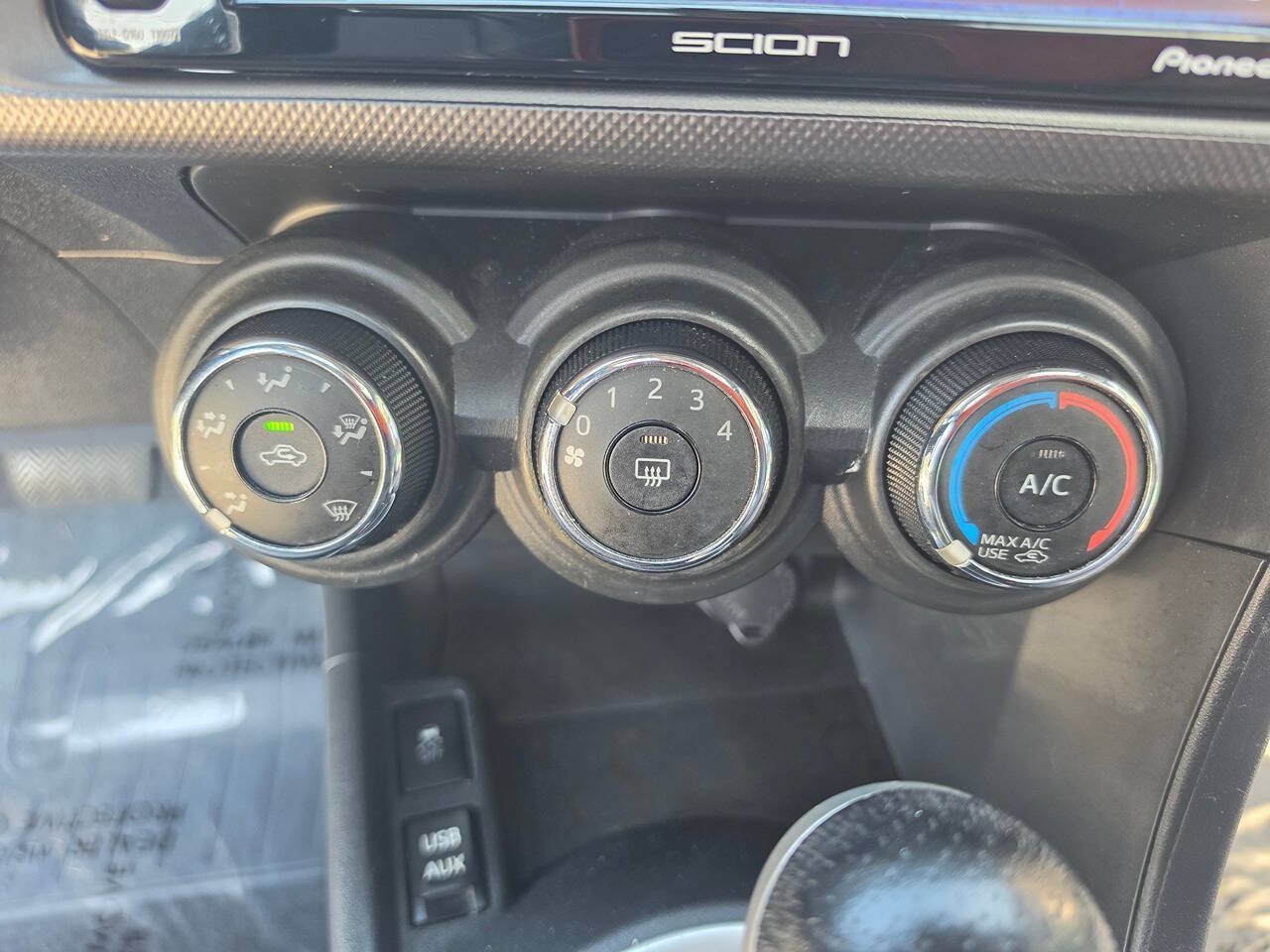 Used 2016 Scion tC FWD image 30