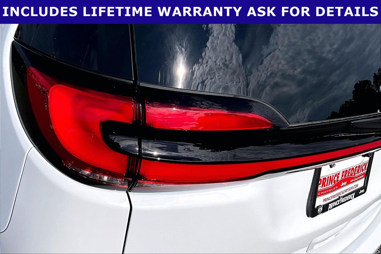 Used 2026 Chrysler Pacifica Select w/ S Appearance Package FWD image 25