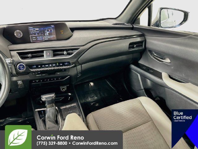 Used 2020 Lexus UX 250h w/ Premium Package AWD/4WD image 27