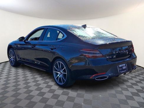 Used 2025 Genesis G70 2.5T image 4