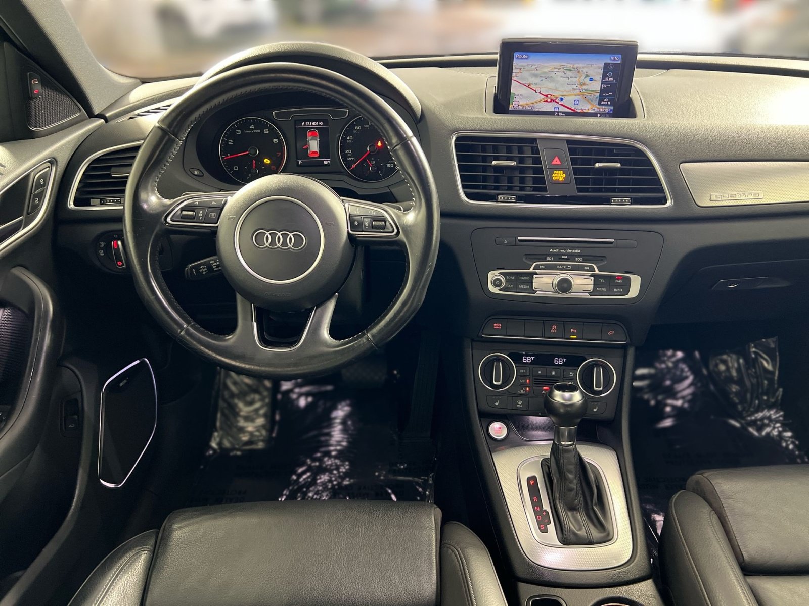 Used 2016 Audi Q3 2.0T Prestige w/ Prestige Package AWD/4WD image 23