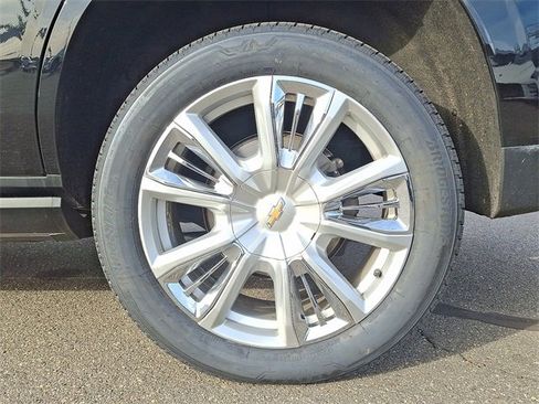 Used 2021 Chevrolet Tahoe High Country w/ Premium Package image 8