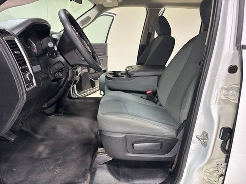 Used 2018 RAM 1500 Tradesman w/ Popular Equipment Group AWD/4WD image 11