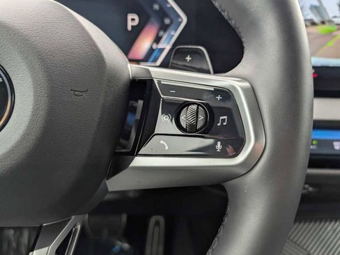 Used 2025 BMW X3 xDrive30i image 12