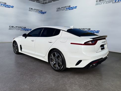 Used 2020 Kia Stinger GT-Line image 7