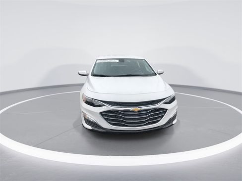 Used 2024 Chevrolet Malibu LS image 3