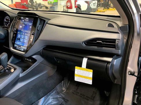 Used 2026 Subaru Crosstrek 2.0i Premium image 19
