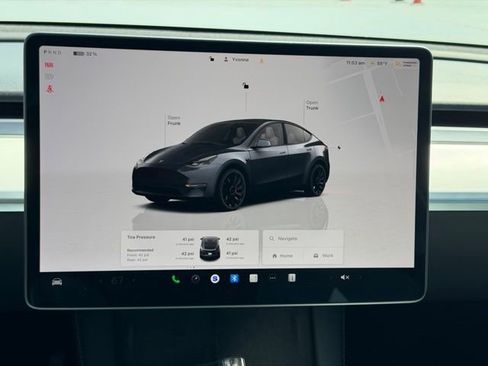 Used 2023 Tesla Model Y Performance image 15