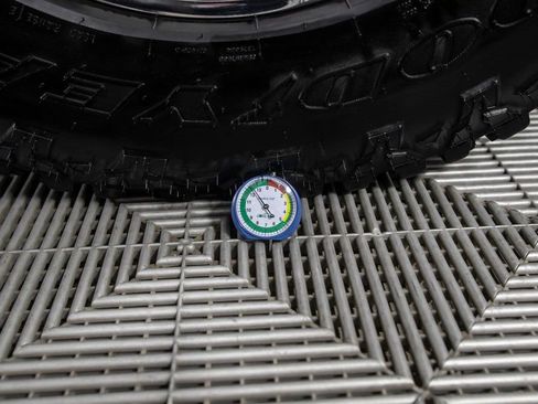 Used 2017 GMC Sierra 3500 Denali image 44