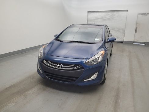 Used 2015 Hyundai Elantra GT w/ Option Group 03 FWD image 15