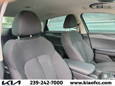 Certified 2024 Kia K5 LXS FWD image 9