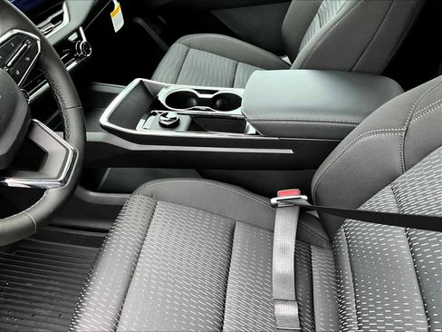 New 2026 Chevrolet Equinox LT w/ LPO, Floor Liner Package image 14