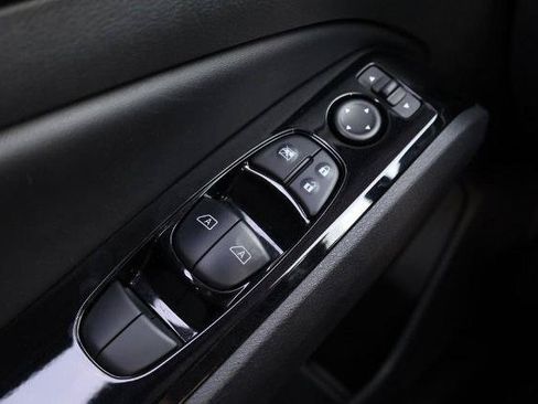 Certified 2025 Nissan Altima 2.5 SR w/ SR Premium Package FWD image 18
