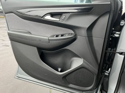 Used 2025 Chevrolet TrailBlazer LT image 20