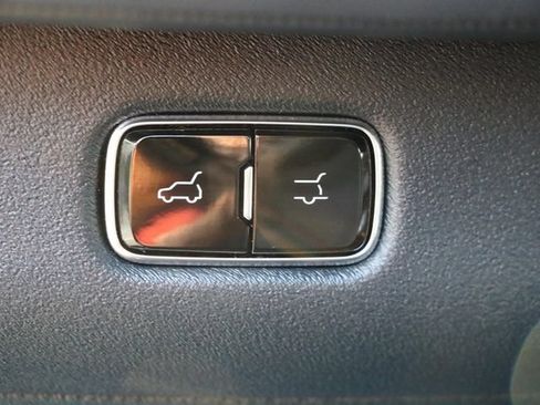 Used 2025 Lincoln Navigator Reserve AWD/4WD image 31