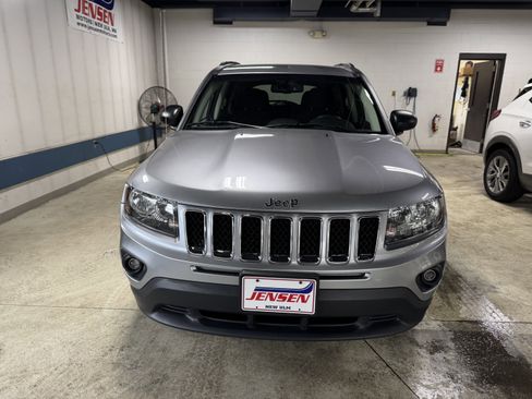 Used 2017 Jeep Compass Sport w/ Power Value Group AWD/4WD image 2