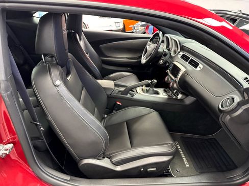 Used 2014 Chevrolet Camaro SS w/ RS Package image 20