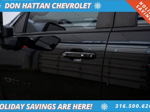 Used 2021 Chevrolet Silverado 2500 LTZ w/ LTZ Plus Package image 35