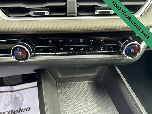 Certified 2025 Chevrolet Equinox LT w/ Convenience Package II image 24