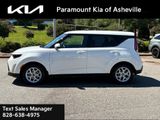 Used 2023 Kia Soul S image 3