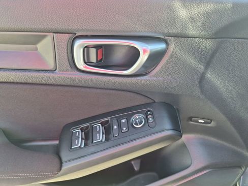 Used 2025 Honda Civic LX image 13