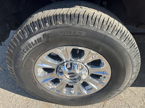 Used 2019 Ford F250 XLT w/ XLT Premium Package AWD/4WD image 15