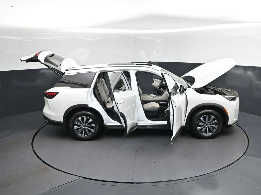 Used 2026 INFINITI QX60 Pure w/ Cargo Package FWD image 51