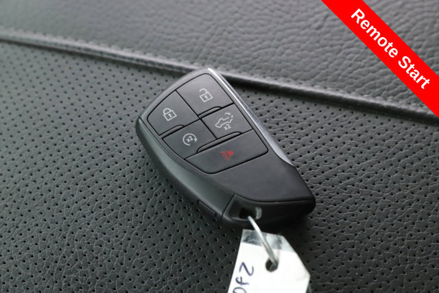 Used 2024 GMC Sierra 1500 Denali AWD/4WD image 3
