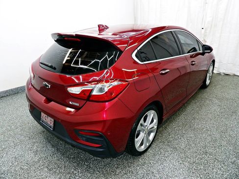 Used 2017 Chevrolet Cruze Premier image 6