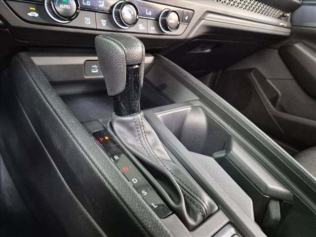 Used 2023 Honda Accord EX image 11