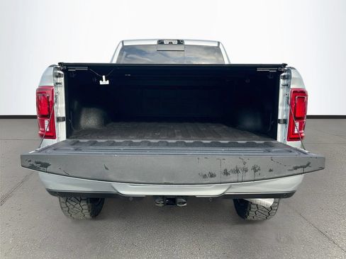 Used 2026 RAM 2500 Limited AWD/4WD image 28